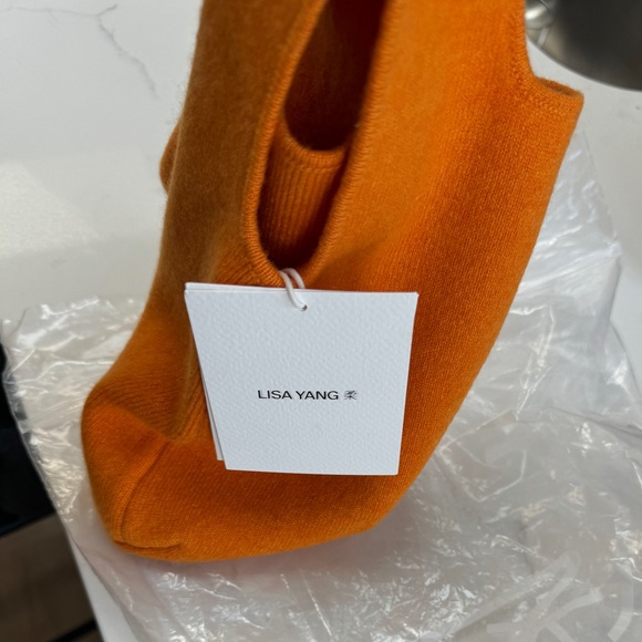LISA YANG
Orange Oma Cashmere Tote - Picture 4 of 4